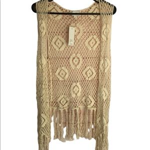 NWT WoWo brand Crochet Vest Size L